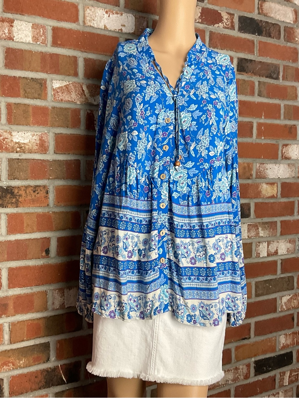 LONG SLEEVE PEASANT TOP
